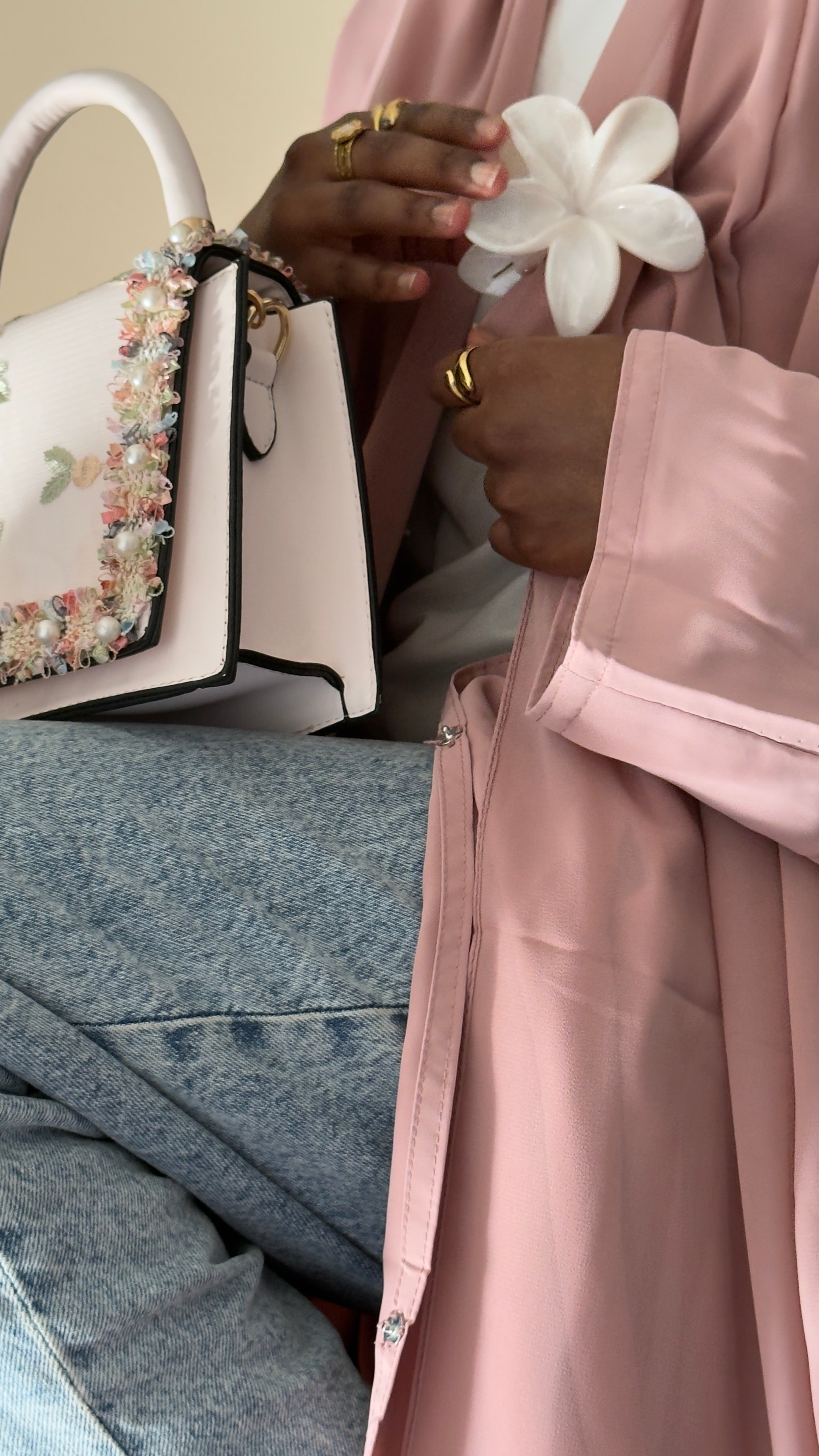 Sakura Abaya