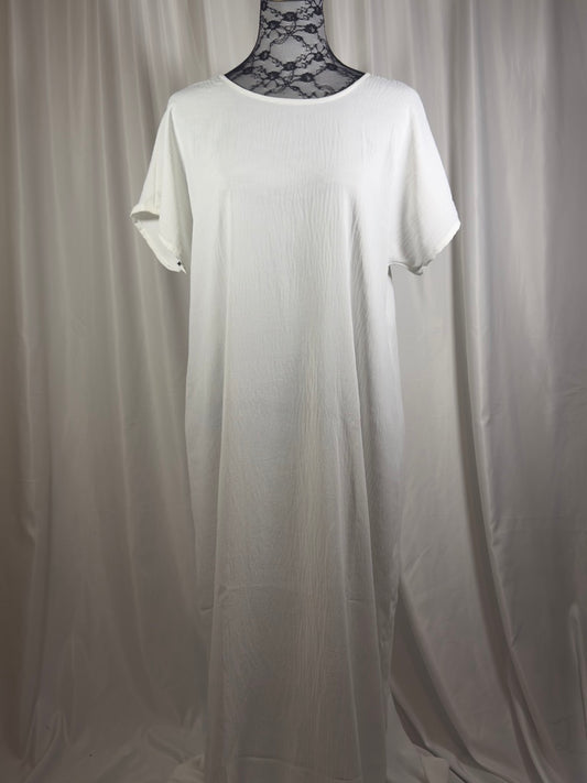 White underdress (loose)