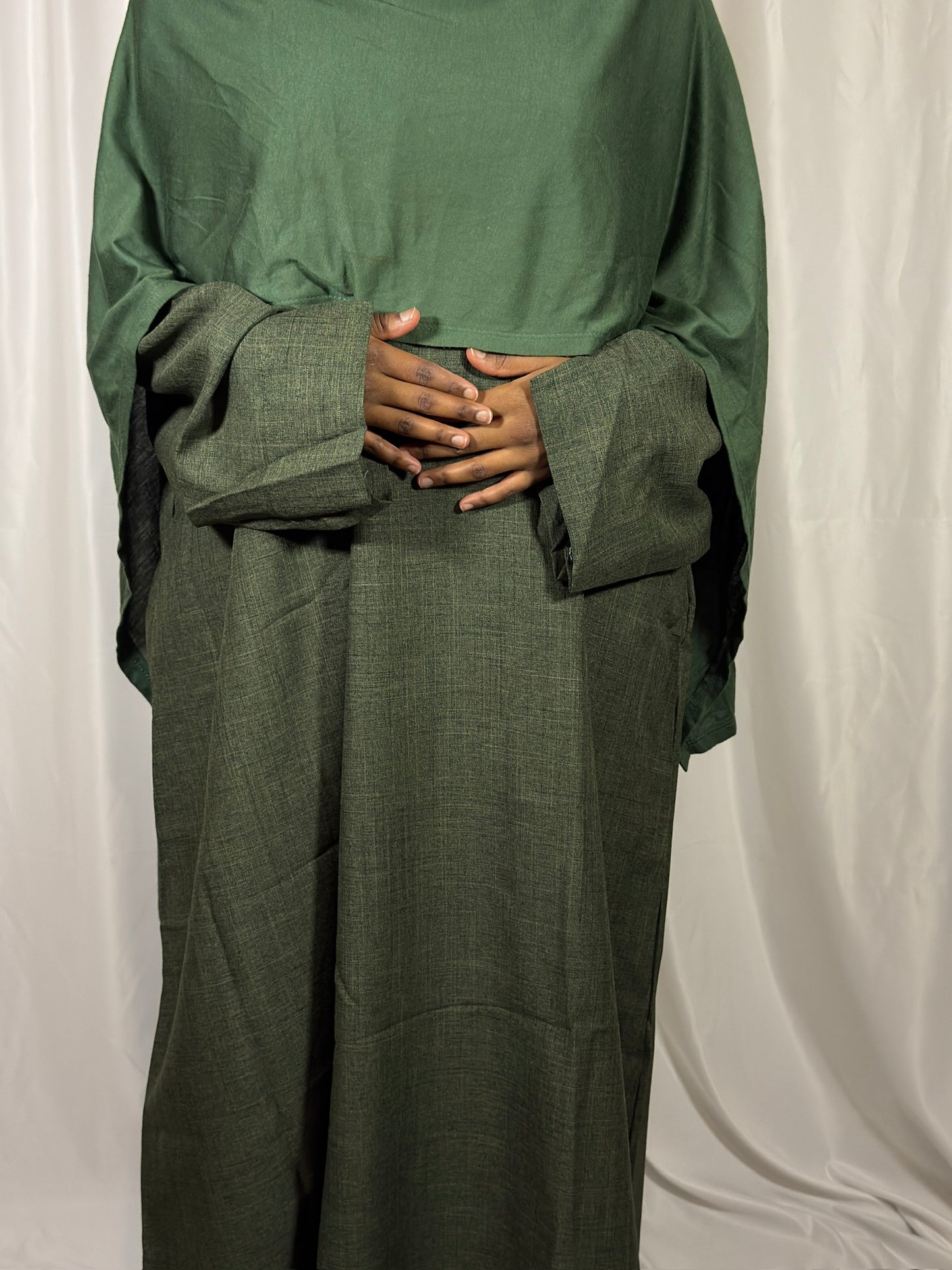 Dark green linen abaya